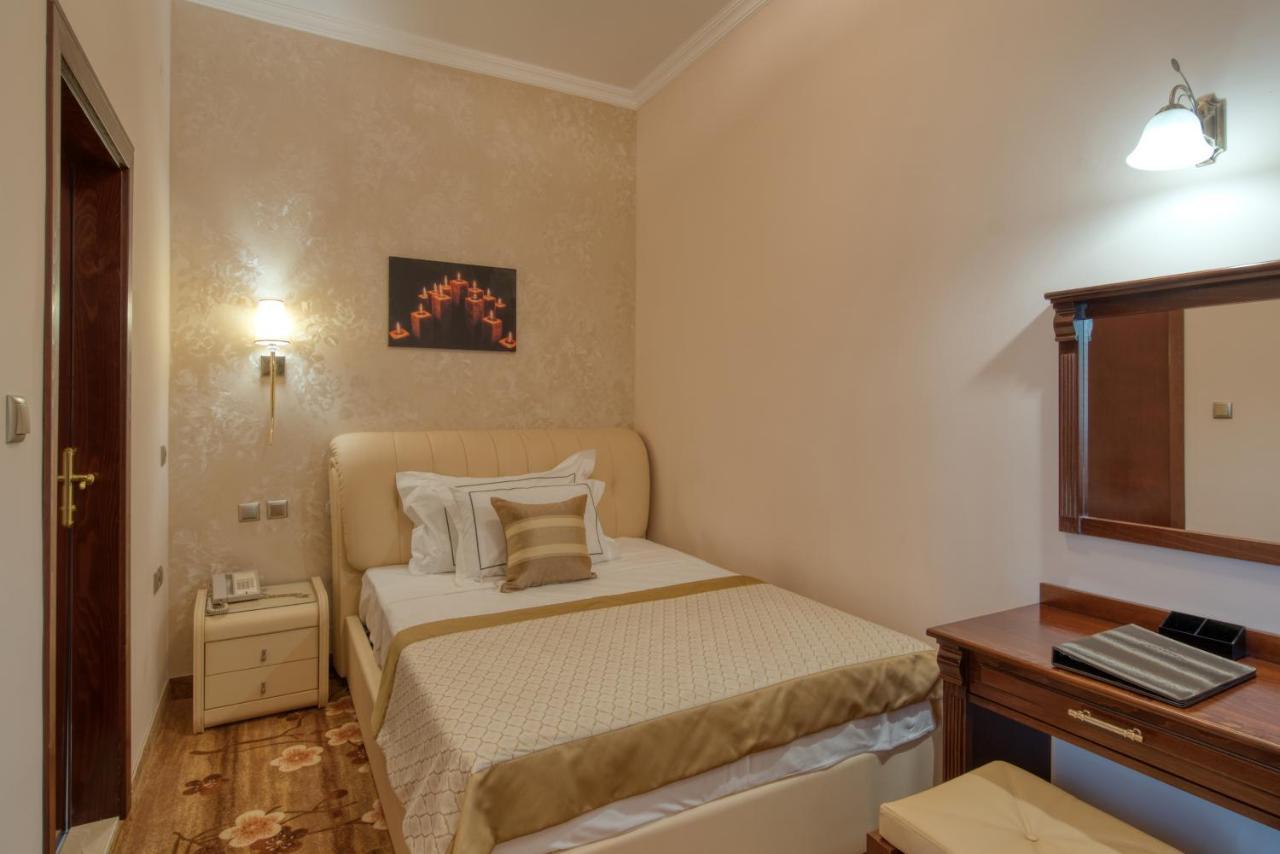Residence Konstantina Palace Kazanlŭk Exterior foto